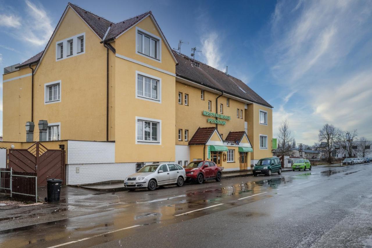 Pension U Mydlaru Mnichovo Hradiště Bagian luar foto